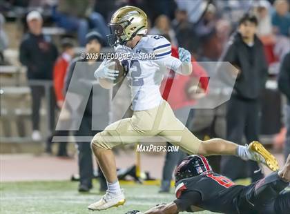Thumbnail 1 in Eaglecrest vs. Legacy (CHSAA 5A 1st Round) photogallery.