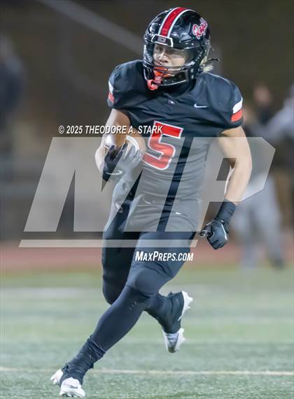 Thumbnail 1 in Eaglecrest vs. Legacy (CHSAA 5A 1st Round) photogallery.
