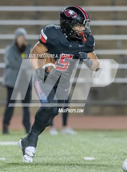 Thumbnail 2 in Eaglecrest vs. Legacy (CHSAA 5A 1st Round) photogallery.