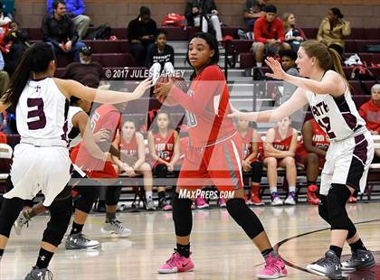 Thumbnail 3 in Faith Lutheran vs. Arbor View photogallery.