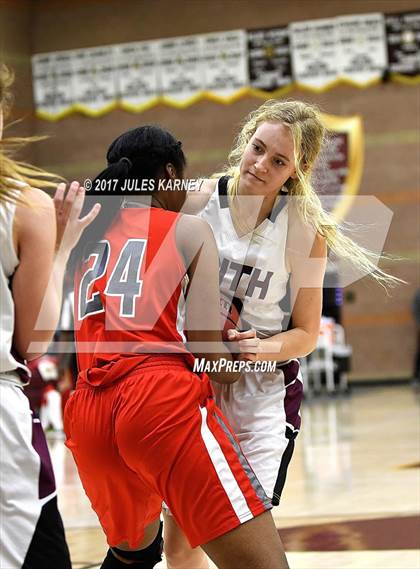 Thumbnail 1 in Faith Lutheran vs. Arbor View photogallery.