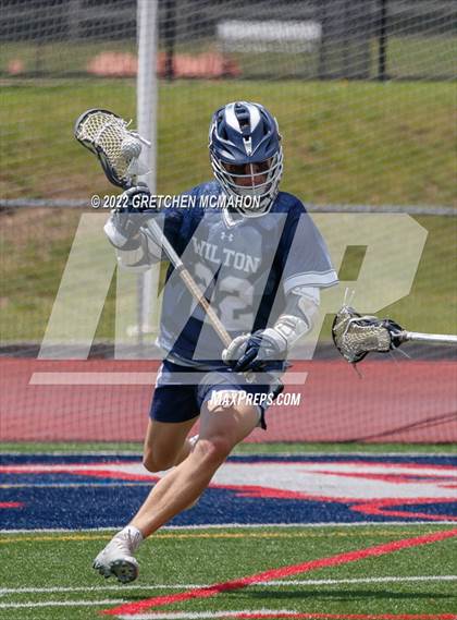 Thumbnail 2 in Wilton vs. Darien (FCIAC Finals) photogallery.