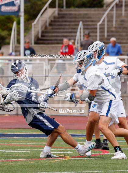Thumbnail 3 in Wilton vs. Darien (FCIAC Finals) photogallery.