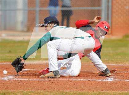 Thumbnail 1 in Dutchtown vs Morrow photogallery.