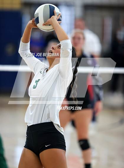 Thumbnail 2 in Mission Oak vs. Reedley (CIF-CS D5 Final) photogallery.