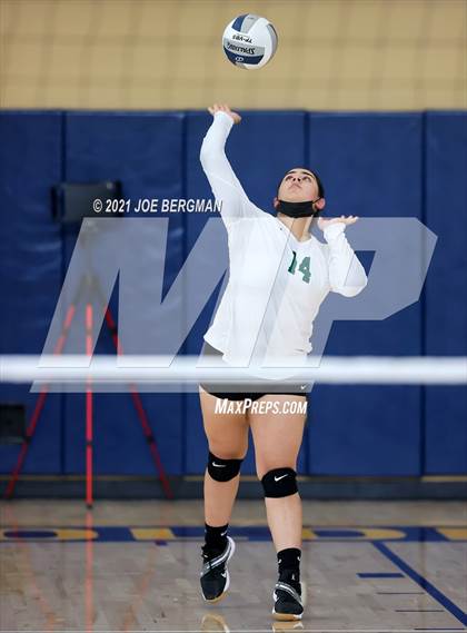 Thumbnail 1 in Mission Oak vs. Reedley (CIF-CS D5 Final) photogallery.