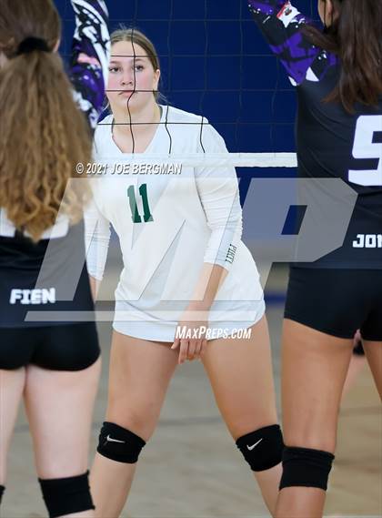 Thumbnail 3 in Mission Oak vs. Reedley (CIF-CS D5 Final) photogallery.