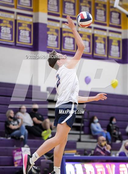 Thumbnail 2 in Perry @ Mesa photogallery.