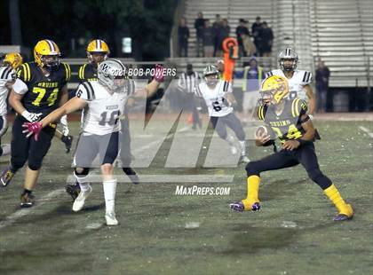 Thumbnail 3 in Woodson @ Lake Braddock photogallery.