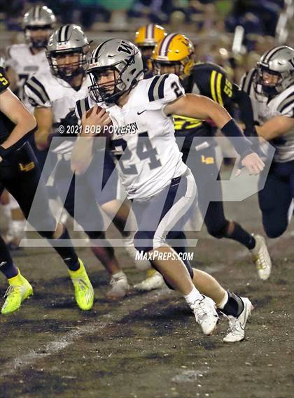 Thumbnail 2 in Woodson @ Lake Braddock photogallery.