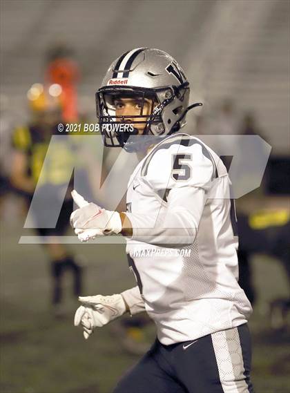 Thumbnail 1 in Woodson @ Lake Braddock photogallery.