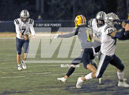 Thumbnail 3 in Woodson @ Lake Braddock photogallery.