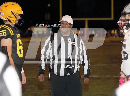 Thumbnail 3 in Woodson @ Lake Braddock photogallery.