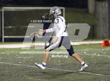 Thumbnail 3 in Woodson @ Lake Braddock photogallery.