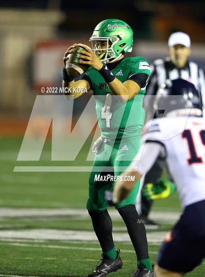 Thumbnail 3 in Inglewood vs. Chaminade (CIF SS D2 Semi-Finals) photogallery.