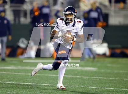 Thumbnail 1 in Inglewood vs. Chaminade (CIF SS D2 Semi-Finals) photogallery.