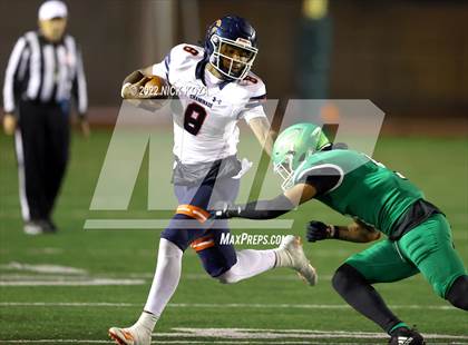 Thumbnail 3 in Inglewood vs. Chaminade (CIF SS D2 Semi-Finals) photogallery.