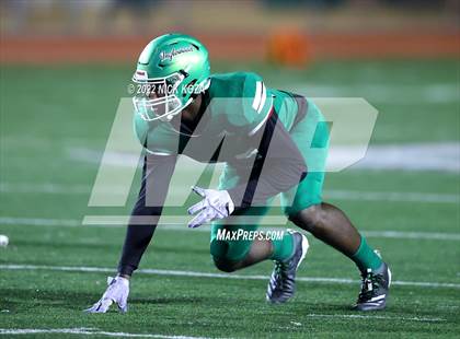 Thumbnail 3 in Inglewood vs. Chaminade (CIF SS D2 Semi-Finals) photogallery.