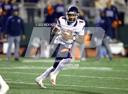 Thumbnail 3 in Inglewood vs. Chaminade (CIF SS D2 Semi-Finals) photogallery.