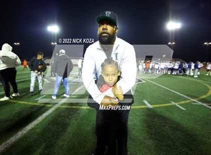 Thumbnail 2 in Inglewood vs. Chaminade (CIF SS D2 Semi-Finals) photogallery.
