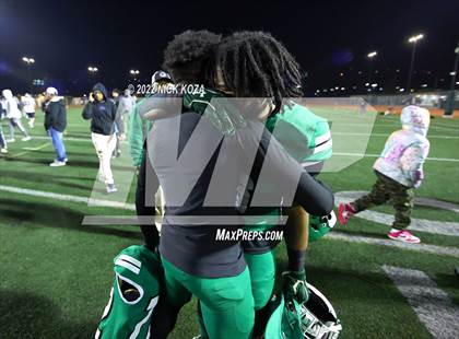 Thumbnail 3 in Inglewood vs. Chaminade (CIF SS D2 Semi-Finals) photogallery.