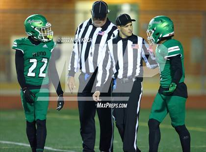 Thumbnail 3 in Inglewood vs. Chaminade (CIF SS D2 Semi-Finals) photogallery.