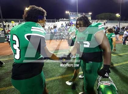 Thumbnail 3 in Inglewood vs. Chaminade (CIF SS D2 Semi-Finals) photogallery.