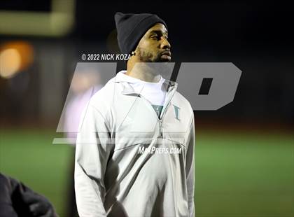 Thumbnail 3 in Inglewood vs. Chaminade (CIF SS D2 Semi-Finals) photogallery.