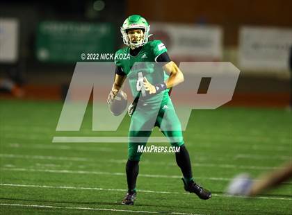 Thumbnail 2 in Inglewood vs. Chaminade (CIF SS D2 Semi-Finals) photogallery.