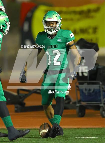 Thumbnail 3 in Inglewood vs. Chaminade (CIF SS D2 Semi-Finals) photogallery.
