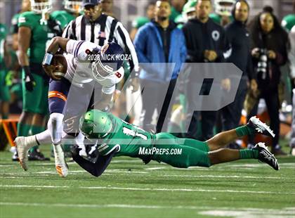 Thumbnail 3 in Inglewood vs. Chaminade (CIF SS D2 Semi-Finals) photogallery.