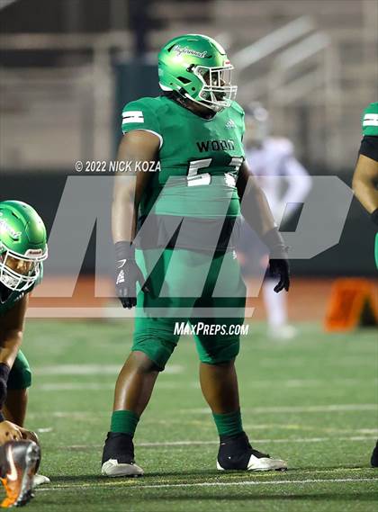 Thumbnail 2 in Inglewood vs. Chaminade (CIF SS D2 Semi-Finals) photogallery.