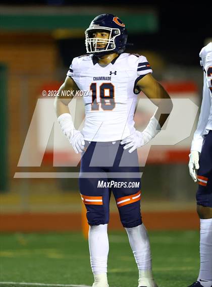 Thumbnail 1 in Inglewood vs. Chaminade (CIF SS D2 Semi-Finals) photogallery.
