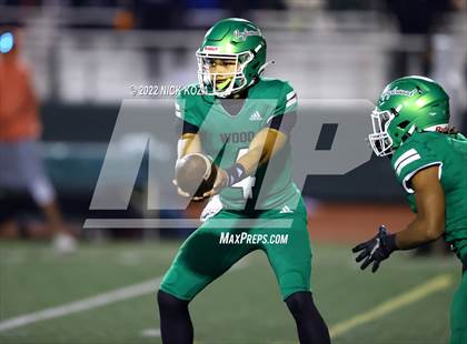 Thumbnail 3 in Inglewood vs. Chaminade (CIF SS D2 Semi-Finals) photogallery.