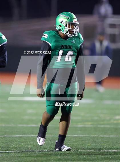 Thumbnail 2 in Inglewood vs. Chaminade (CIF SS D2 Semi-Finals) photogallery.