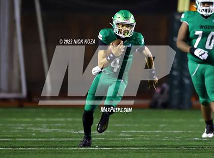 Thumbnail 3 in Inglewood vs. Chaminade (CIF SS D2 Semi-Finals) photogallery.