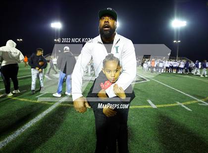 Thumbnail 3 in Inglewood vs. Chaminade (CIF SS D2 Semi-Finals) photogallery.