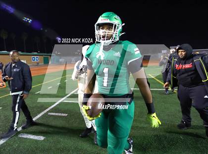 Thumbnail 3 in Inglewood vs. Chaminade (CIF SS D2 Semi-Finals) photogallery.