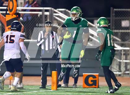 Thumbnail 2 in Inglewood vs. Chaminade (CIF SS D2 Semi-Finals) photogallery.