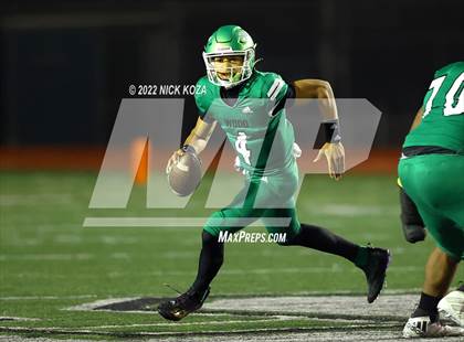 Thumbnail 3 in Inglewood vs. Chaminade (CIF SS D2 Semi-Finals) photogallery.
