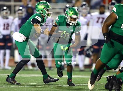 Thumbnail 2 in Inglewood vs. Chaminade (CIF SS D2 Semi-Finals) photogallery.