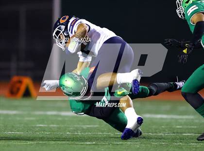 Thumbnail 1 in Inglewood vs. Chaminade (CIF SS D2 Semi-Finals) photogallery.