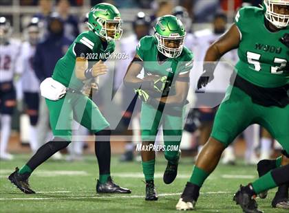 Thumbnail 3 in Inglewood vs. Chaminade (CIF SS D2 Semi-Finals) photogallery.