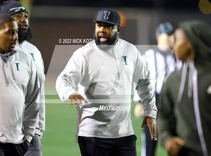 Thumbnail 3 in Inglewood vs. Chaminade (CIF SS D2 Semi-Finals) photogallery.