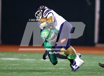 Thumbnail 2 in Inglewood vs. Chaminade (CIF SS D2 Semi-Finals) photogallery.