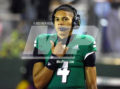 Thumbnail 2 in Inglewood vs. Chaminade (CIF SS D2 Semi-Finals) photogallery.