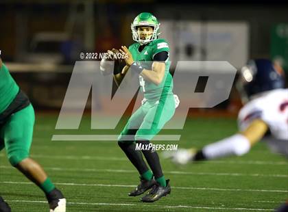 Thumbnail 1 in Inglewood vs. Chaminade (CIF SS D2 Semi-Finals) photogallery.