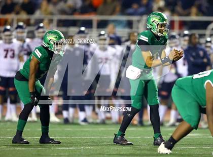 Thumbnail 2 in Inglewood vs. Chaminade (CIF SS D2 Semi-Finals) photogallery.