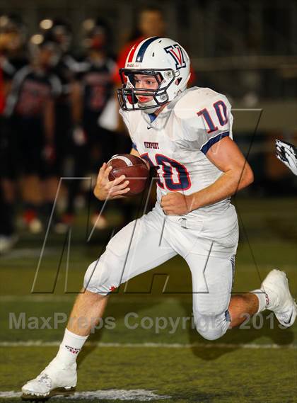 Thumbnail 2 in Viewpoint vs. Santa Clarita Christian photogallery.