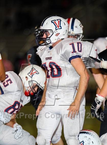 Thumbnail 1 in Viewpoint vs. Santa Clarita Christian photogallery.